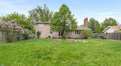 Fully Fenced, Large Yard.jpg