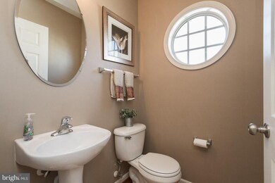 25386 Peaceful Terrace, Aldie, VA 20105 - photo 6