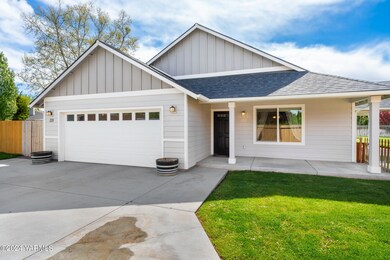 221 Clover Place