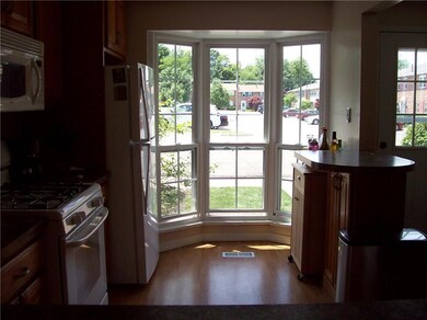 Beautiful bay window in Kitchen