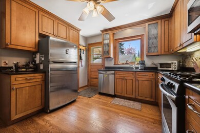 234 E Niagara Ave, Elmhurst, IL 60126 - photo 5