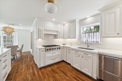 13607 Queensbury Ln, Houston, TX 77079 - photo 5