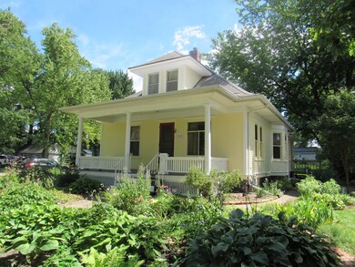 1528 Greene Street, Boone View 2