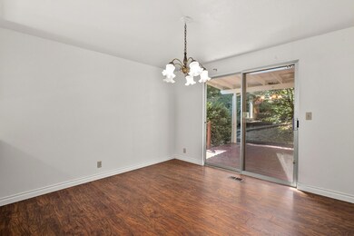 1782EvonCir-008