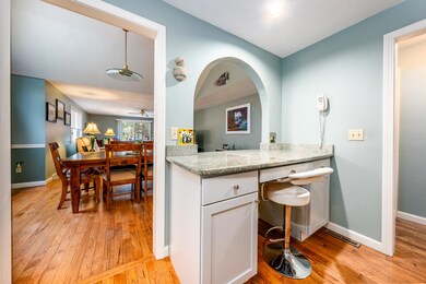 6 Rolling Green Ln, Mashpee, MA 02649 - photo 5