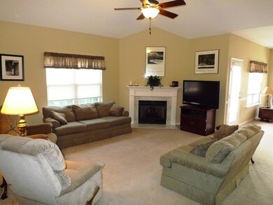 Living room with Fireplace