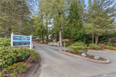 1953 Lake Whatcom Blvd unit 4B, Bellingham, WA 98229 - photo 2