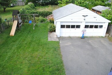 17 Kosciusko St, Indian Orchard, MA 01151 - photo 4