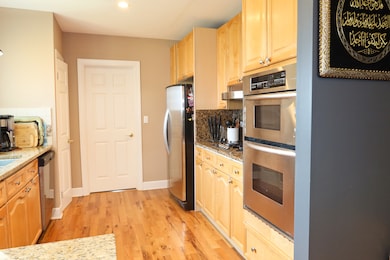 1666 White St, Des Plaines, IL 60018 - photo 5