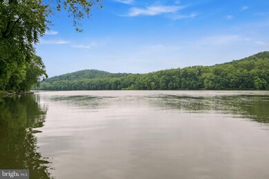 355 Mason Dr, Harpers Ferry, WV 25425 - photo 5