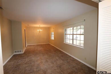 207 207 E Sheridan, Tyler, TX 75702 - photo 3