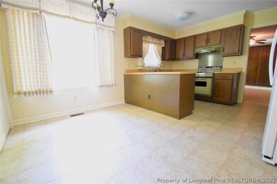 2503 Alberry Place, Fayetteville, NC 28304 - photo 4