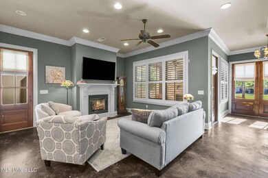 10-web-or-mls-304 Eastpark-10