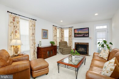 25237 Barley Grass Square, Aldie, VA 20105 - photo 7