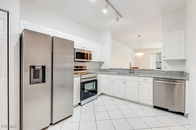 3635 Pine Oak Cir unit 102, Fort Myers, FL 33916 - photo 3