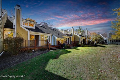 106 Duck Hollow Cir, Stroudsburg, PA 18360 - photo 2