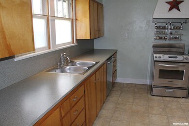 1117 10th Ave SW, Albany, OR 97321 - photo 6