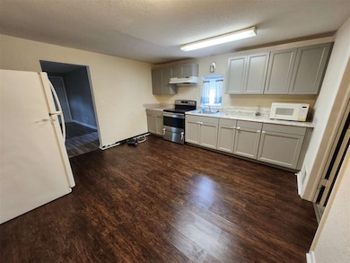 138 E Sheridan St unit 5, Petoskey, MI 49770 - photo 2