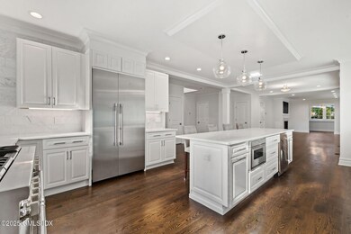 22 Carleton St, Greenwich, CT 06830 - photo 6