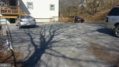 45 S Green St unit 8, Berkeley Springs, WV 25411 - photo 3