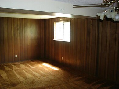 3506 Walnut Creek Dr, Columbus, OH 43224 - photo 6