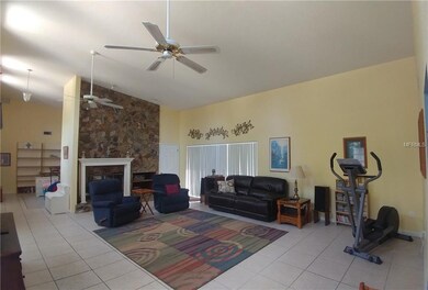 8220 W Crenshaw St, Tampa, FL 33615 - photo 7
