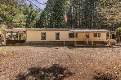 525 Logan Cut Dr. - Cave Junction, OR 97