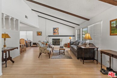 3621 Raincloud Ct, Thousand Oaks, CA 91362 - photo 2