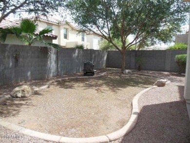 Cozy Rear Yard