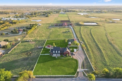 2751 Mitchell Rd, Krum, TX 76249 - photo 5