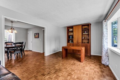 42 N Park Ave, Shrewsbury, NJ 07702 - photo 6