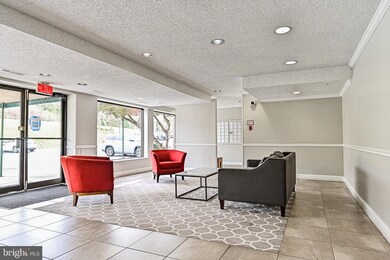 Lafayette Park unit 509, Falls Church, VA 22041 - photo 2