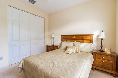 other side of front bedroom