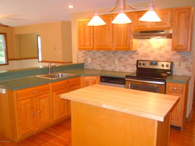 5 Theresa Ln, Saylorsburg, PA 18353 - photo 5