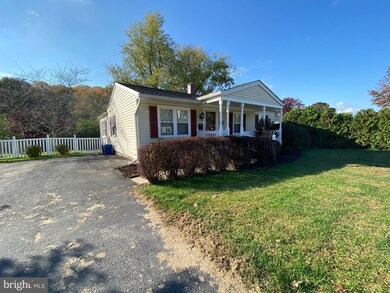 816 Ivydale Ave, Reisterstown, MD 21136 - photo 2