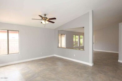 Family and Living Room (2)
