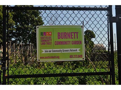 127 Burnett St, Providence, RI 02907 - photo 2