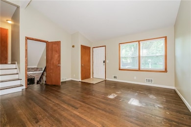 7106 Ballentine St, Shawnee, KS 66203 - photo 6