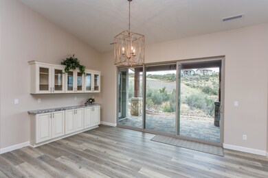007_Dining Room