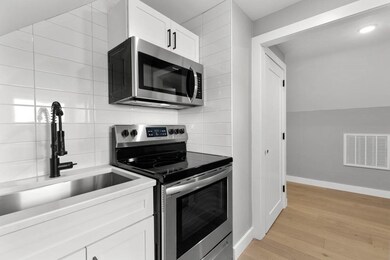 143 Hudson St unit 3, Somerville, MA 02144 - photo 2
