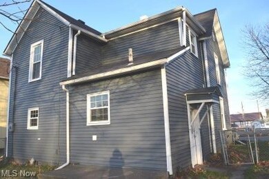 751 S 7th St, Coshocton, OH 43812 - photo 3