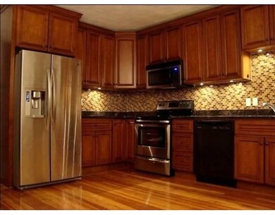 30 Lyman St unit B, Waltham, MA 02452 - photo 3