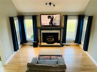 306 SW 163rd St, Lees Summit, MO 64082 - photo 4