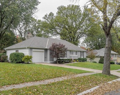 6808 Mastin Dr, Shawnee, KS 66203 - photo 3