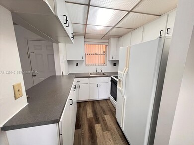 1855 W 60th St unit 430, Hialeah, FL 33012 - photo 7