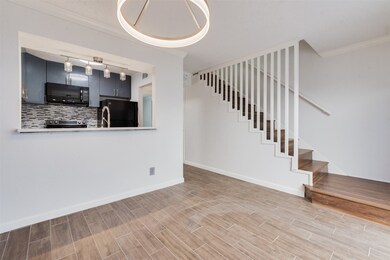 1713 Huldy St unit 2, Houston, TX 77019 - photo 6