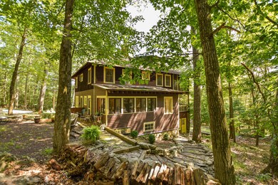 2156 Laurel Ln, Buck Hill Falls, PA 18323 - photo 3