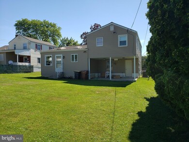 82 6th St, Whitehall, PA 18052 - photo 3