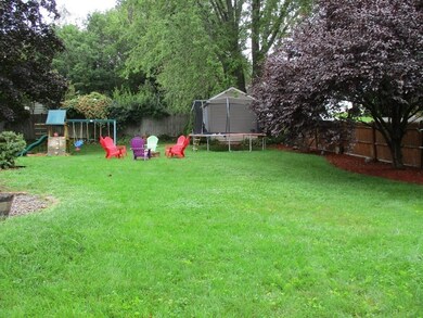 9 Lynn Ln, Dudley, MA 01571 - photo 3