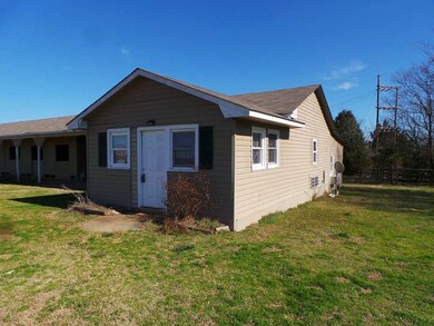 2624 Love Springs Rd, Gaffney, SC 29341 - photo 4